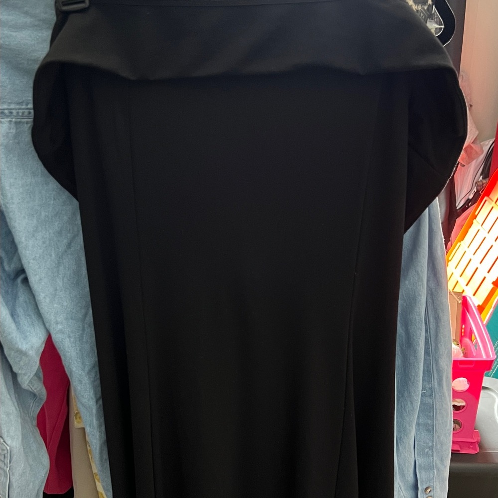 Elegant Black Dress